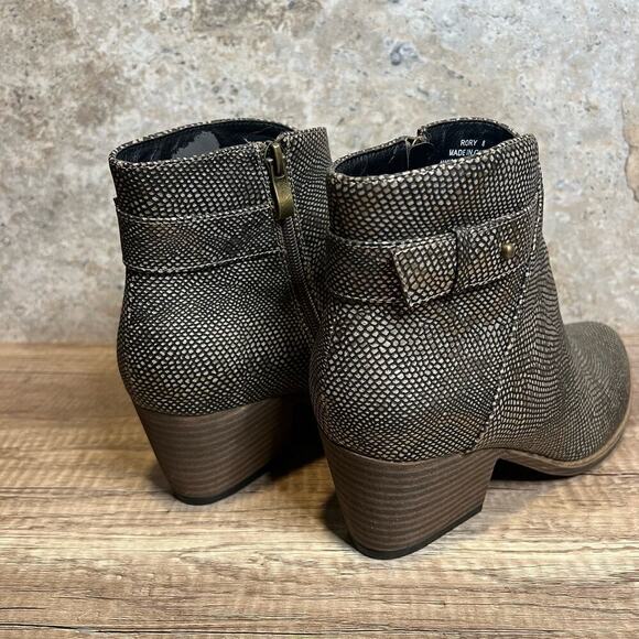 Size 8 Boutique by Corky’s Boot Gunmetal Copper Gold Ankle Bootie Side Zipper - Picture 4 of 9